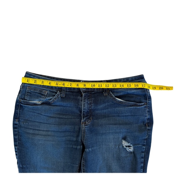 Time & Tru Distressed Skinny Jeans Size 18 Petite - Picture 4 of 6